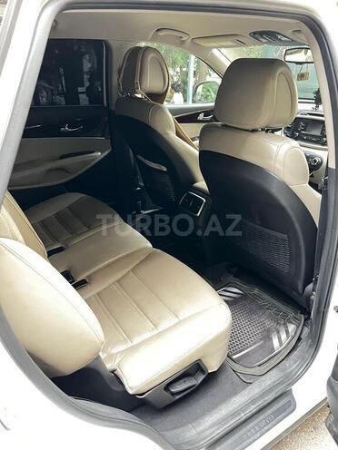 Kia Sorento-14
