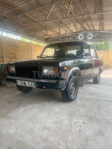 LADA (VAZ) 2107-2