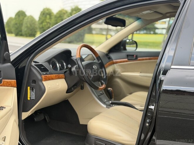 Hyundai Sonata-17