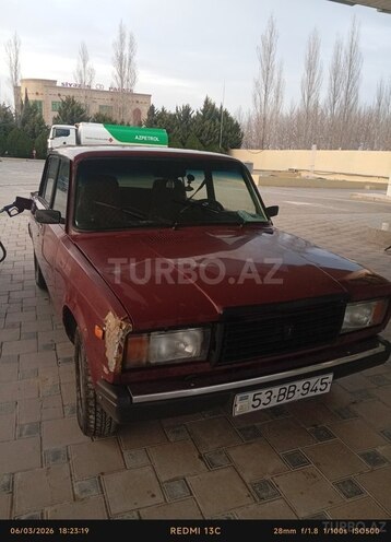 LADA (VAZ) 2107-1