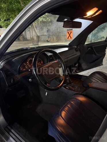 Mercedes C 200-6