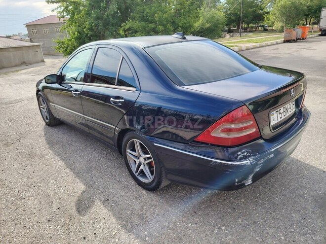 Mercedes C 240-6