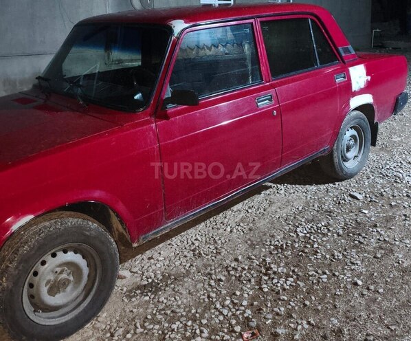 LADA (VAZ) 2107-4