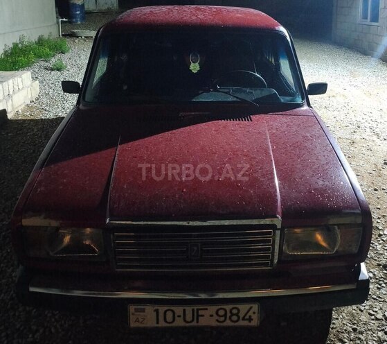 LADA (VAZ) 2107-1