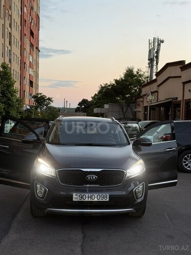 Kia Sorento-1
