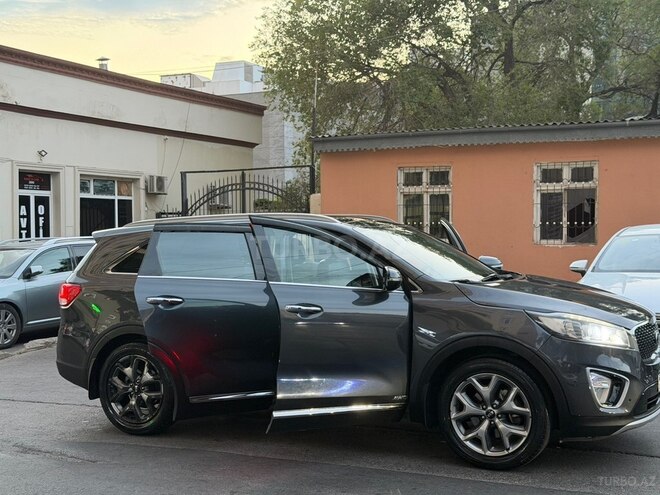 Kia Sorento-7