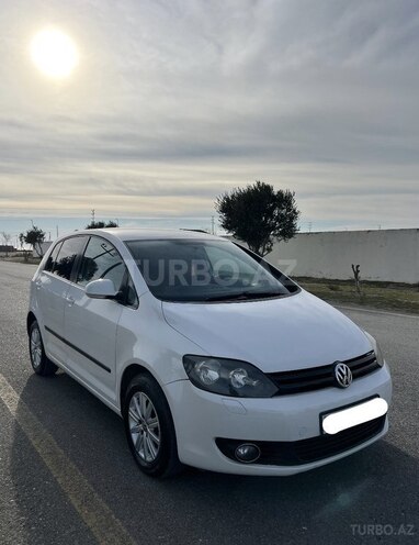 Volkswagen Golf-2
