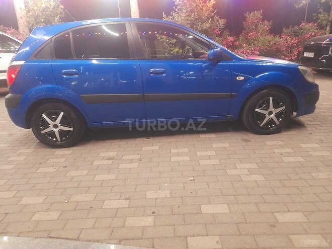 Kia Rio-8