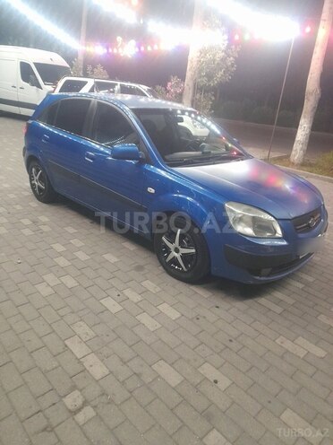 Kia Rio-7