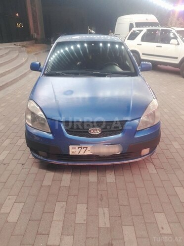 Kia Rio-1