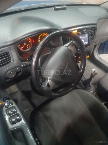 Kia Rio-3