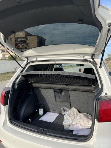 Volkswagen Golf-14