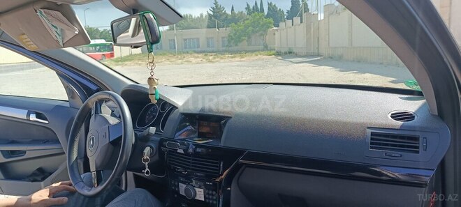 Opel Astra-12