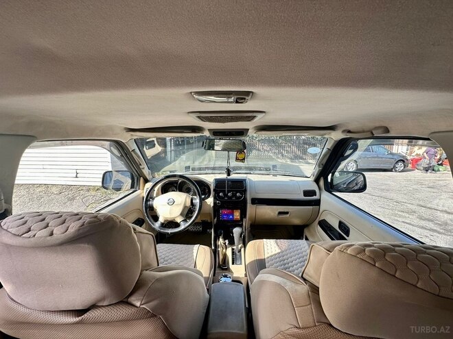 Nissan Xterra-3