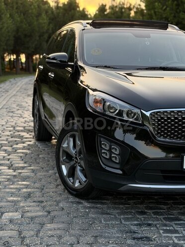 Kia Sorento-4