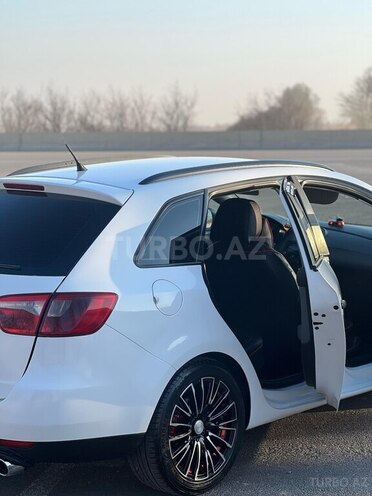 SEAT Ibiza-5