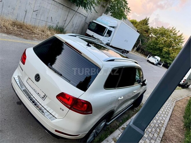 Volkswagen Touareg-6