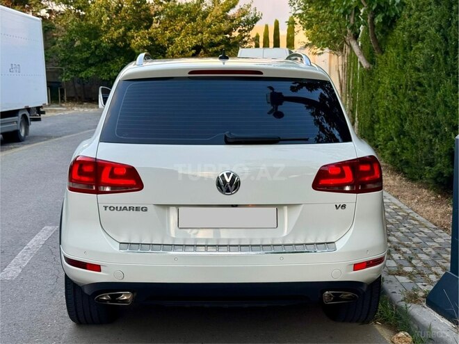 Volkswagen Touareg-5