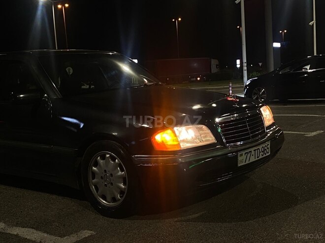Mercedes C 220-2