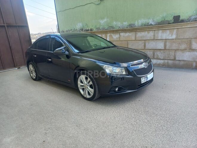 Chevrolet Cruze-1