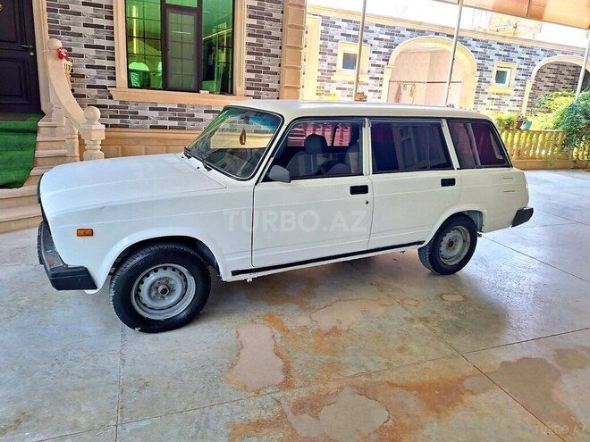 LADA (VAZ) 2104-2