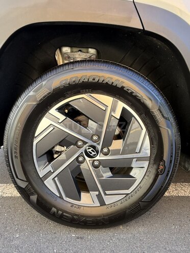 Hyundai Tucson-8
