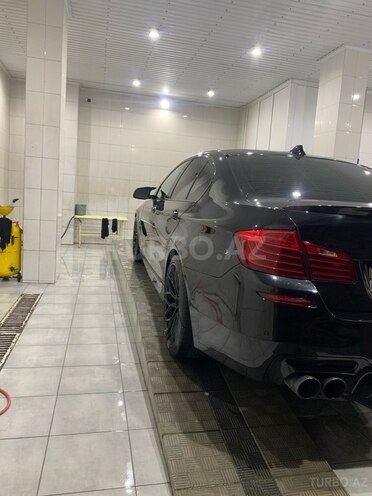 BMW 528-5