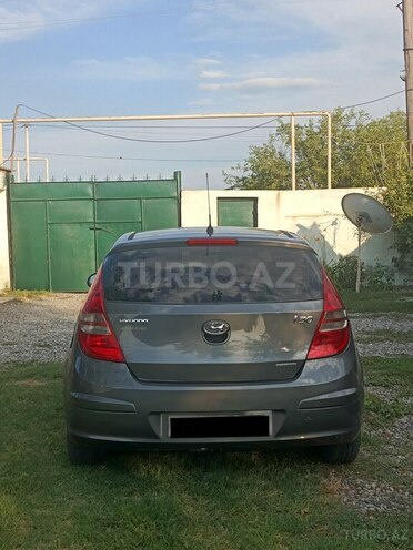 Hyundai i30-2