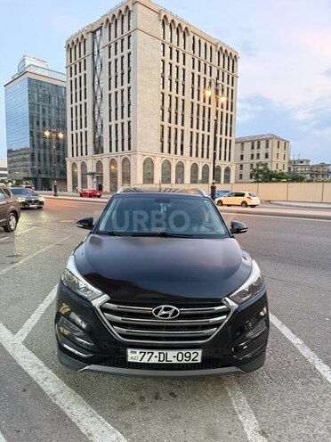 Hyundai Tucson-1