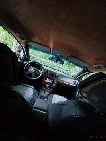 Opel Vectra-3