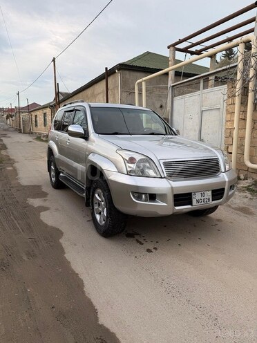 Toyota Land Cruiser Prado-3