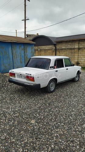 LADA (VAZ) 2107-3