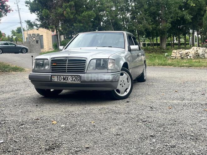 Mercedes 200 E-4