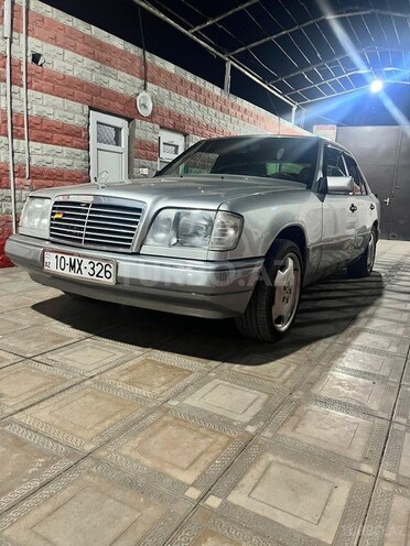 Mercedes 200 E-10