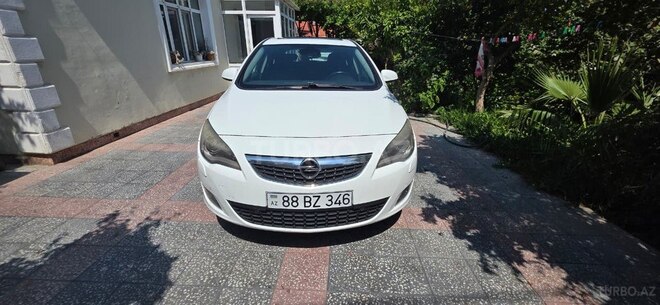 Opel Astra-1