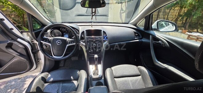 Opel Astra-9