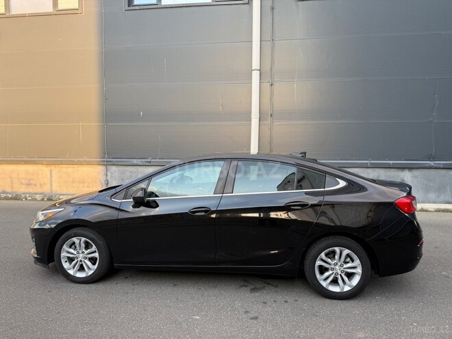 Chevrolet Cruze-5