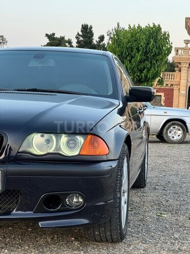 BMW 318-7