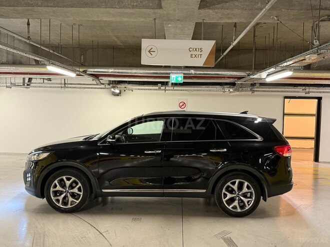 Kia Sorento-9
