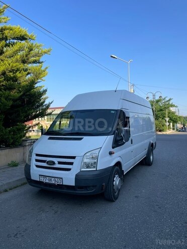 Ford Transit-2