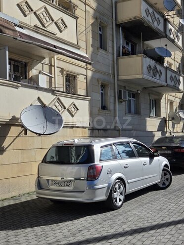 Opel Astra-2