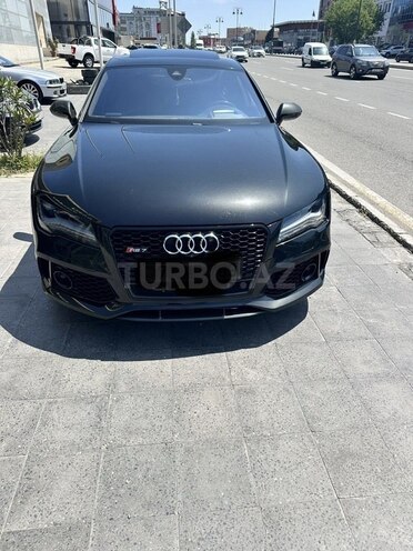 Audi RS7-1