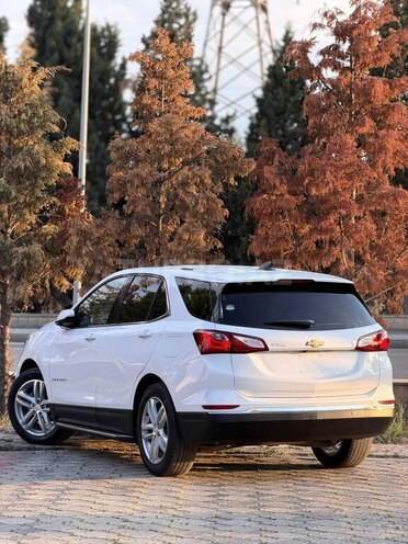Chevrolet Equinox-4