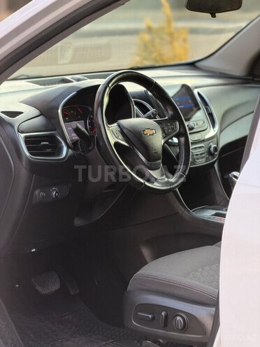 Chevrolet Equinox-14