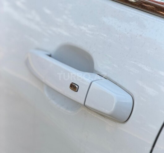 Chevrolet Equinox-21