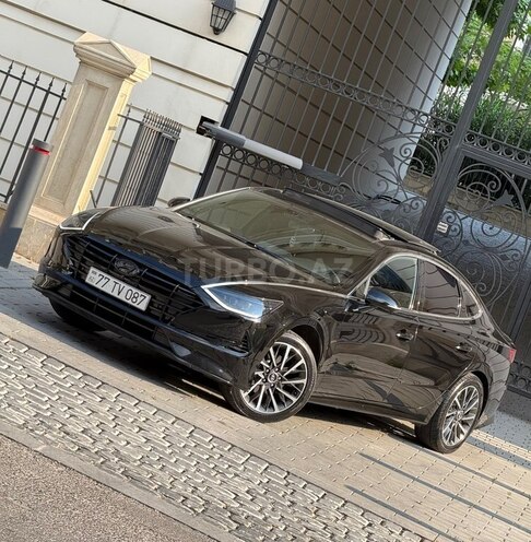 Hyundai Sonata-3