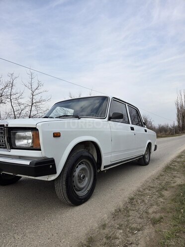 LADA (VAZ) 2107-6