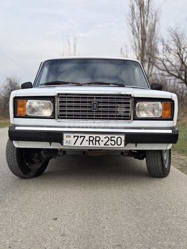 LADA (VAZ) 2107-1