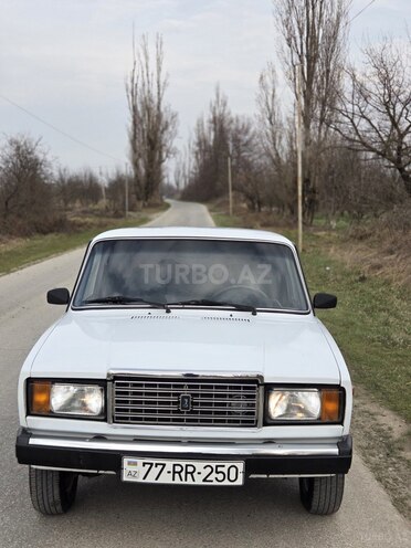 LADA (VAZ) 2107-5