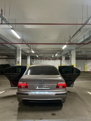 BMW 528-3